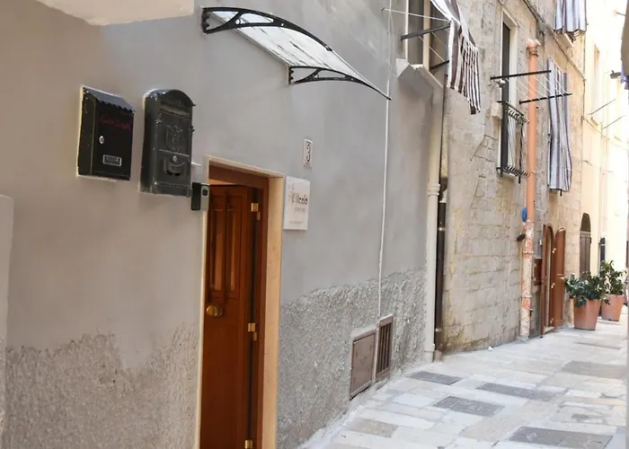 Il Vicolo Nyaraló Bari